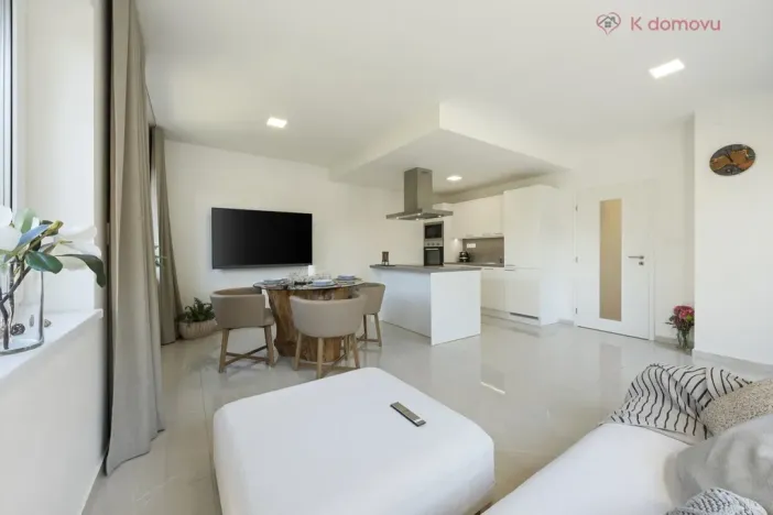 Prodej bytu 3+kk, Praha - Zbraslav, Na Baních, 78 m2