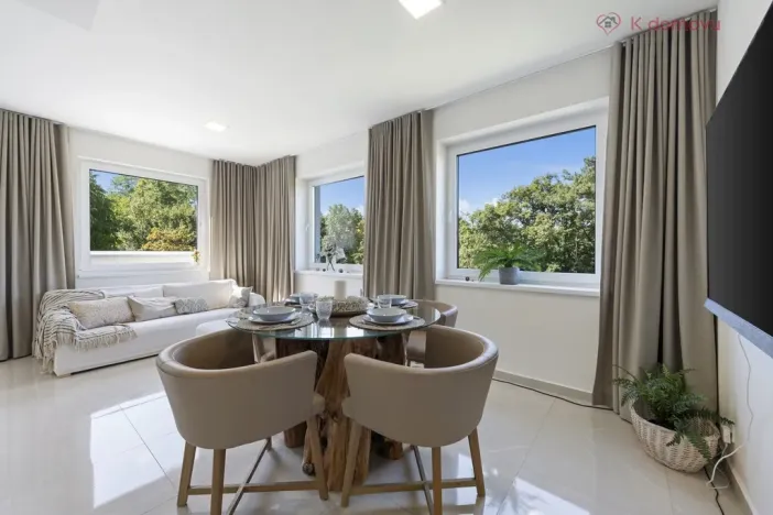 Prodej bytu 3+kk, Praha - Zbraslav, Na Baních, 78 m2