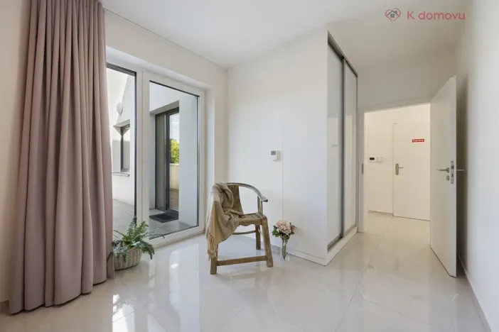 Prodej bytu 3+kk, Praha - Zbraslav, Na Baních, 78 m2