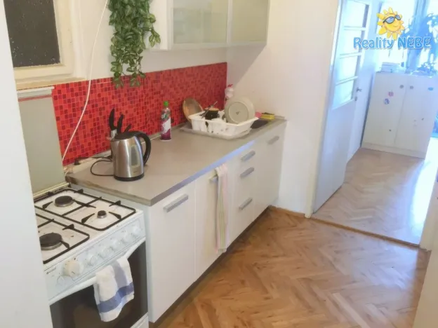 Pronájem bytu 2+1, Praha - Podolí, Na dolinách, 56 m2