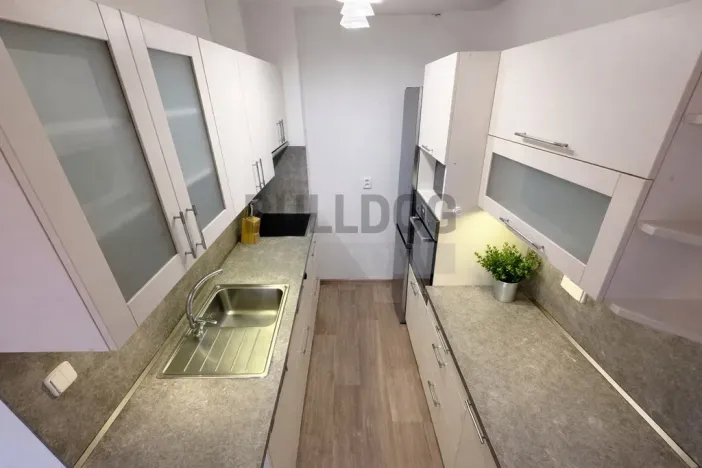 Pronájem bytu 3+kk, Praha - Záběhlice, Bělčická, 54 m2