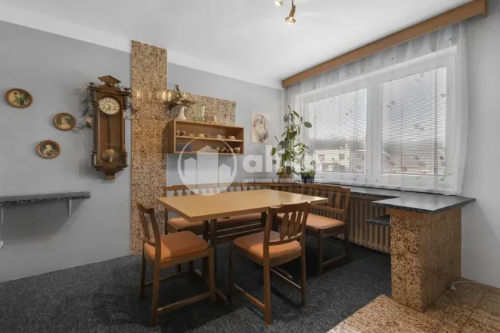 Prodej rodinného domu, Kozlany, 191 m2