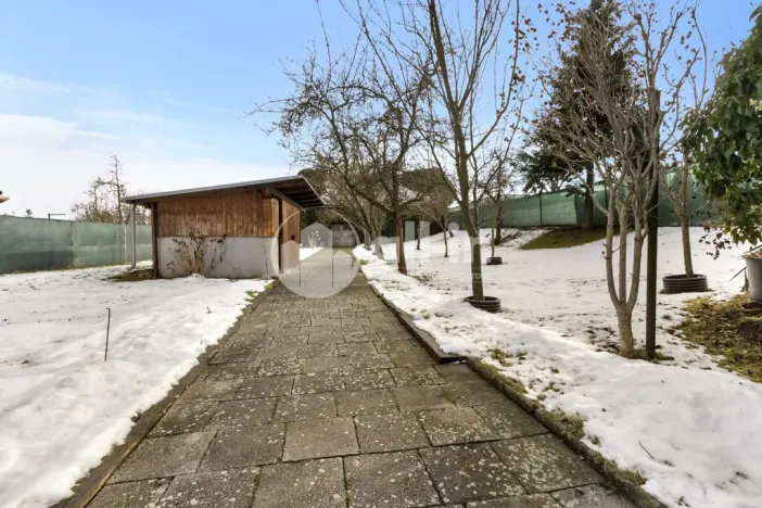 Prodej rodinného domu, Kozlany, 191 m2