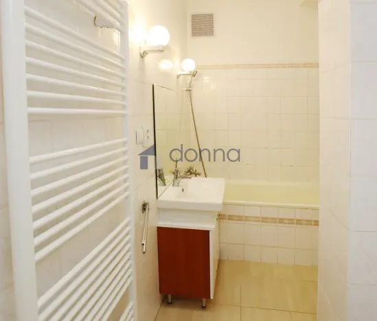 Pronájem bytu 2+1, Praha, Na Farkáně III, 70 m2