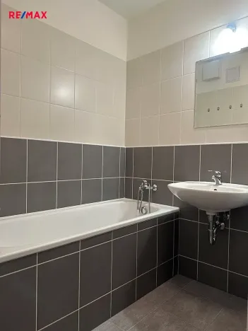 Pronájem bytu 3+kk, Kladno, Jaroslava Holečka, 65 m2