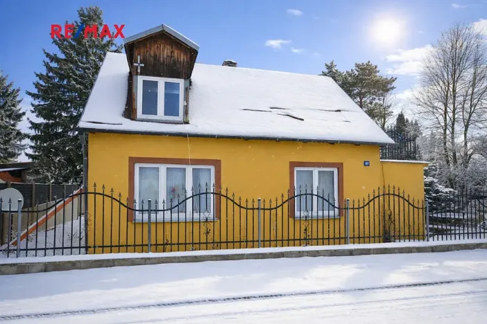 Prodej rodinného domu, Dobrovíz, K Letišti, 120 m2