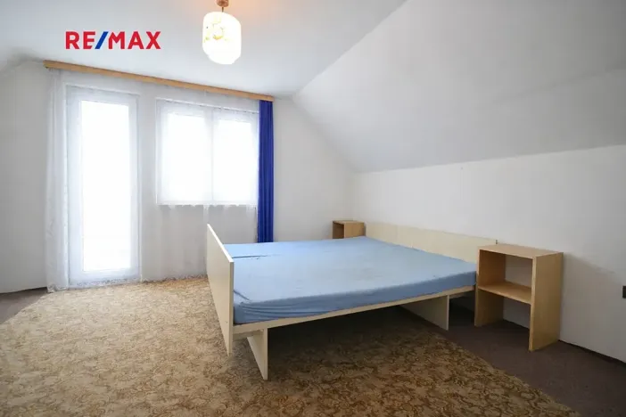 Prodej rodinného domu, Dobrovíz, K Letišti, 120 m2