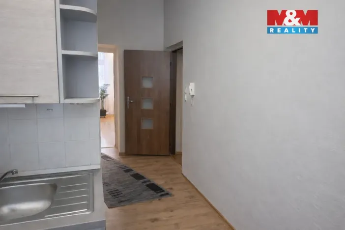 Pronájem bytu 1+1, Český Těšín, Ostravská, 35 m2