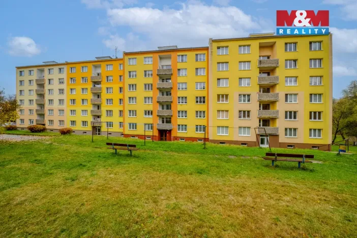 Pronájem bytu 1+1, Nejdek, sídliště 9. května, 35 m2