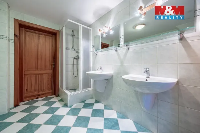 Prodej rodinného domu, Mnichovice - Božkov, Nad rybníkem, 312 m2