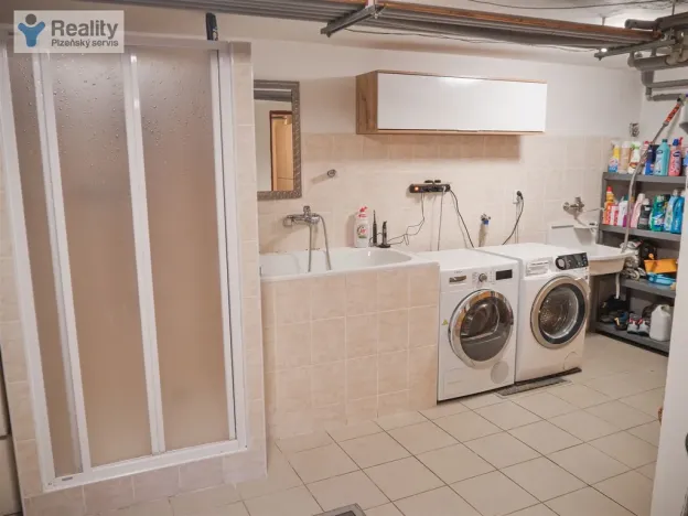 Prodej rodinného domu, Praha - Bohnice, Sopotská, 188 m2