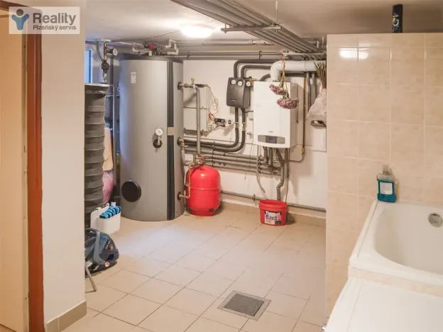 Prodej rodinného domu, Praha - Bohnice, Sopotská, 188 m2