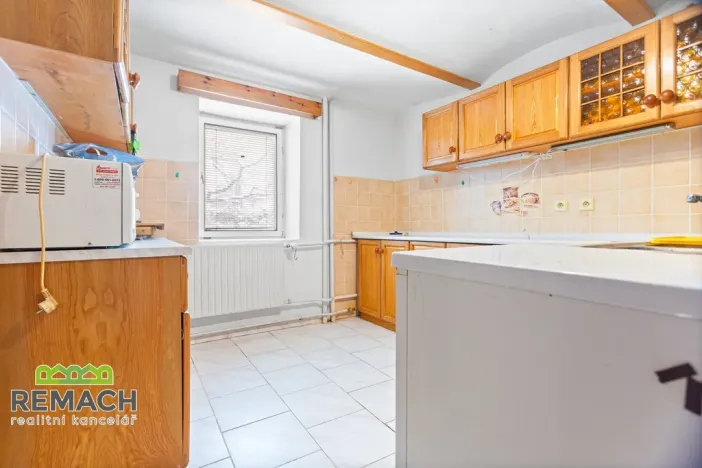 Prodej rodinného domu, Bezděkov nad Metují, 260 m2