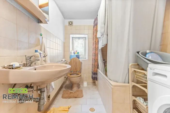 Prodej rodinného domu, Bezděkov nad Metují, 260 m2