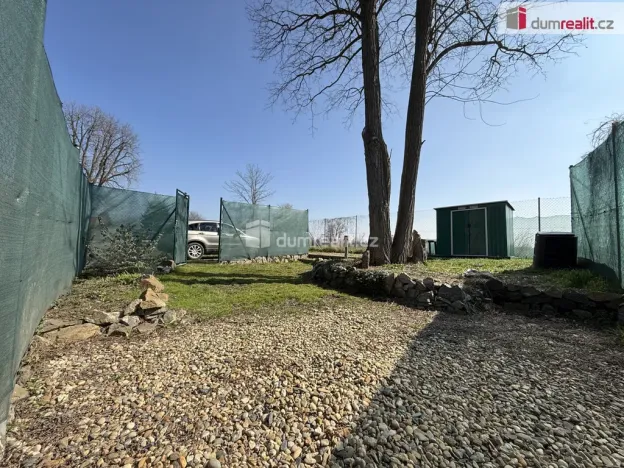 Prodej zahrady, Veltrusy, V Cihelnách, 135 m2