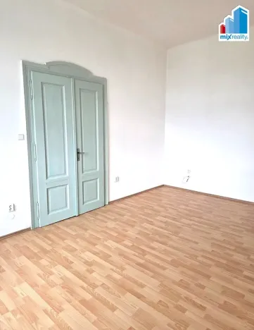 Pronájem bytu 2+kk, Plzeň - Jižní Předměstí, Hálkova, 58 m2