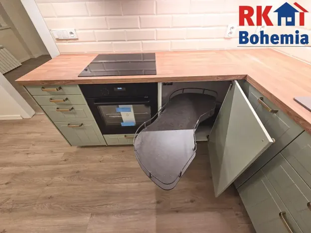 Pronájem bytu 3+kk, Praha - Holešovice, Poupětova, 60 m2