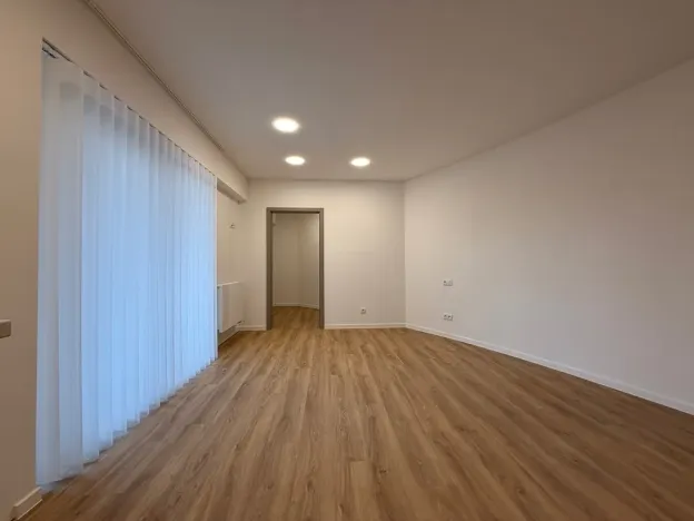 Pronájem komerční nemovitosti, Ústí nad Labem, Bělehradská, 33 m2