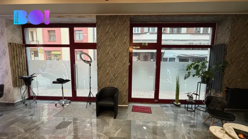 Pronájem obchodního prostoru, Český Těšín, Odboje, 90 m2