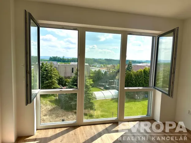 Pronájem bytu 2+kk, Vysoký Újezd, 69 m2