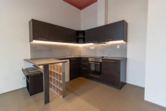 Pronájem bytu 2+kk, Sušice - Sušice II, Hrádecká, 43 m2