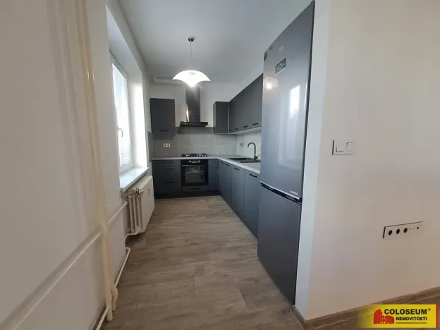 Pronájem bytu 3+kk, Znojmo, 70 m2