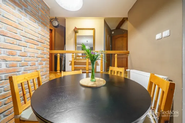 Prodej bytu 3+1, Plzeň - Jižní Předměstí, Antonína Uxy, 105 m2