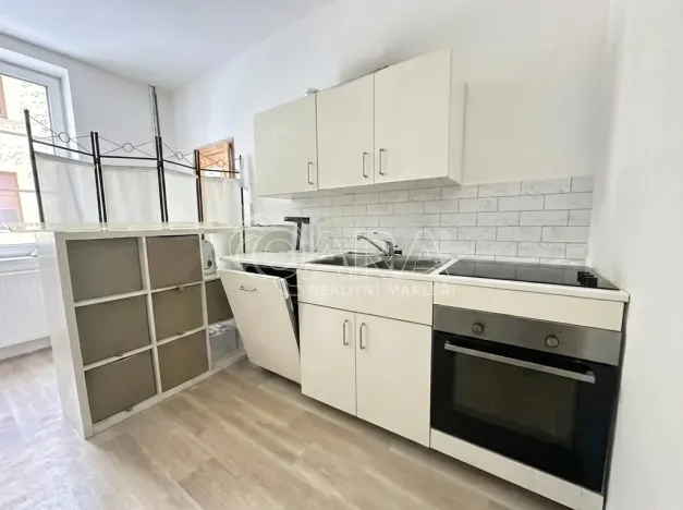 Prodej rodinného domu, Ostrava - Zábřeh, Karpatská, 200 m2