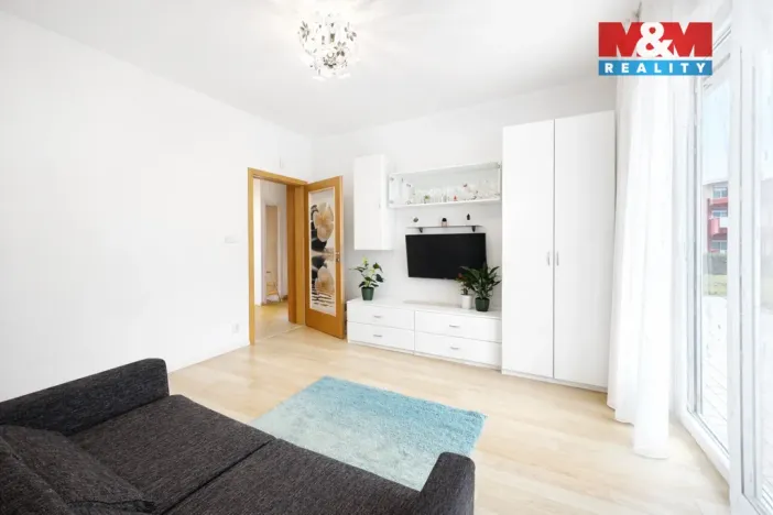 Prodej bytu 1+kk, Praha - Pitkovice, Penízovková, 37 m2