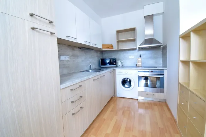 Pronájem bytu 1+kk, Brno - Bystrc, Markůvky, 30 m2