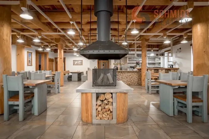 Prodej ubytování, Lednice, 21. dubna, 750 m2