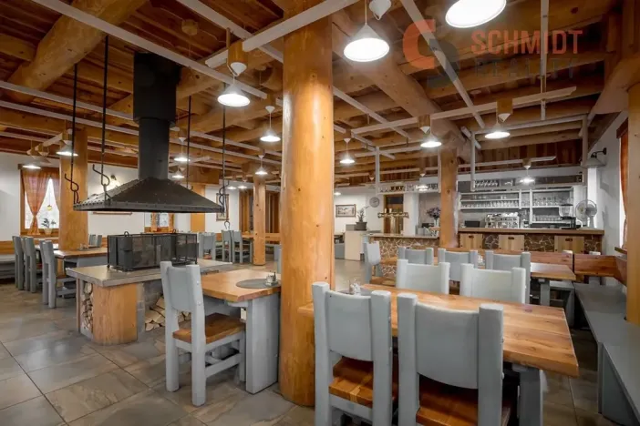 Prodej ubytování, Lednice, 21. dubna, 750 m2