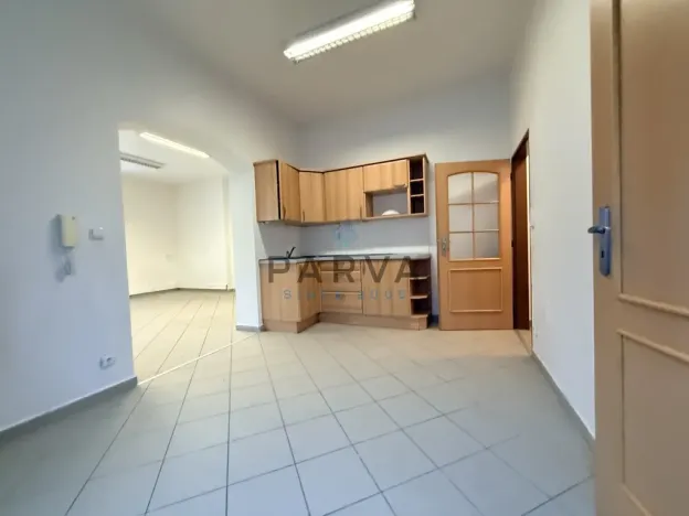 Pronájem kanceláře, Rokycany - Nové Město, Josefa Tomáška, 57 m2