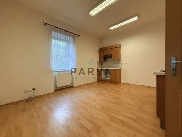 Pronájem kanceláře, Rokycany - Nové Město, Josefa Tomáška, 51 m2