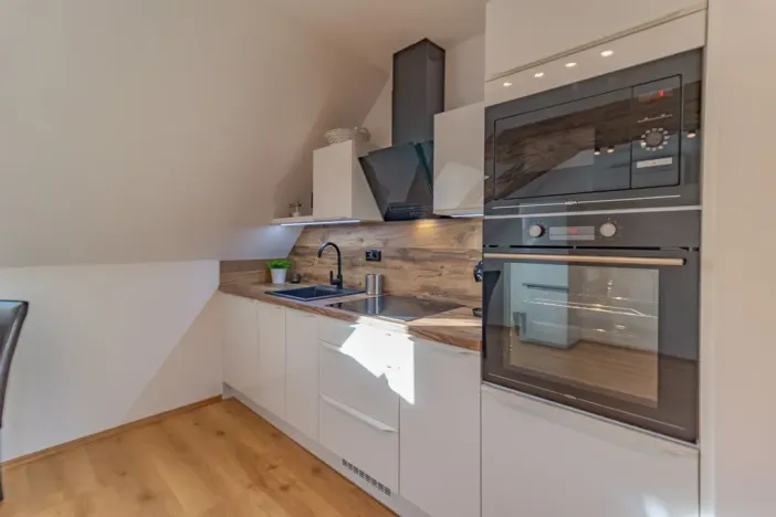 Prodej bytu 3+kk, Petrovice u Sušice - Jiřičná, 71 m2