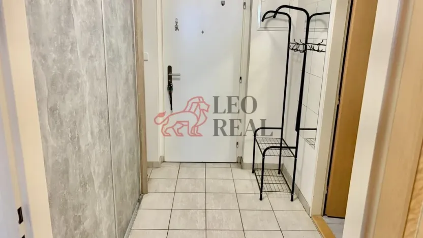 Pronájem bytu 1+kk, Uherské Hradiště - Mařatice, Sadová, 48 m2