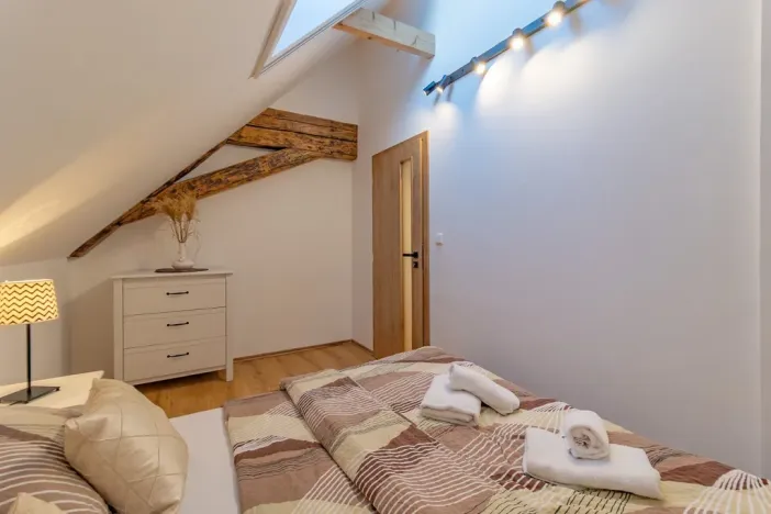 Prodej bytu 2+kk, Petrovice u Sušice - Jiřičná, 68 m2