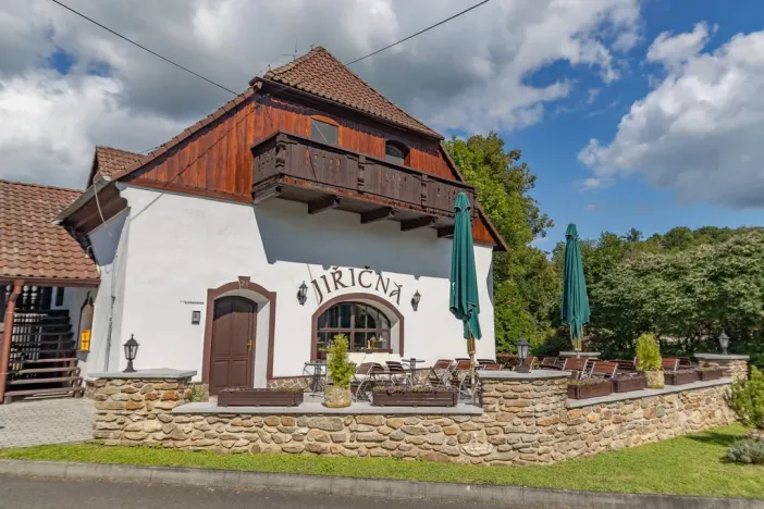 Prodej bytu 2+kk, Petrovice u Sušice - Jiřičná, 68 m2