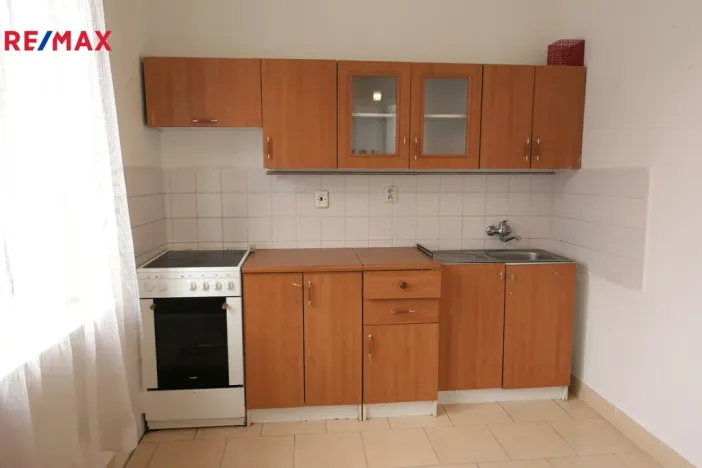 Pronájem bytu 1+kk, Týniště nad Orlicí, Za Drahou, 35 m2