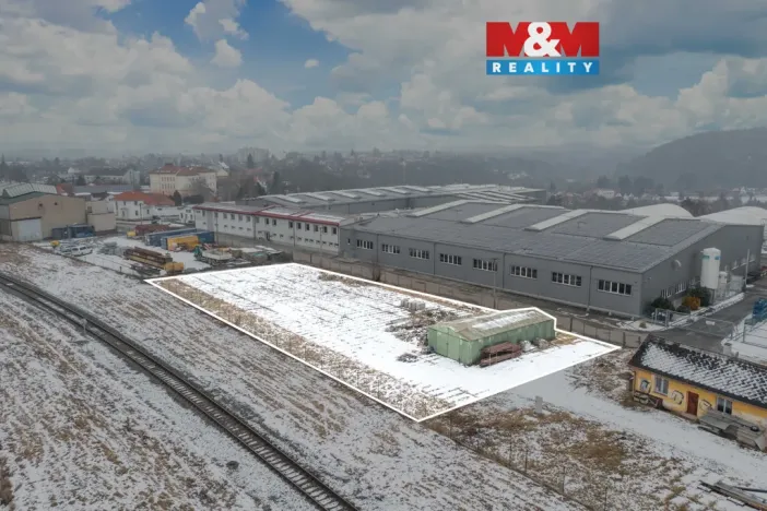 Pronájem komerčního pozemku, Chrást, 1600 m2