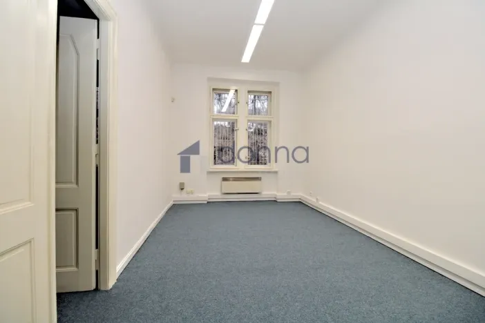 Pronájem kanceláře, Praha, Bieblova, 90 m2