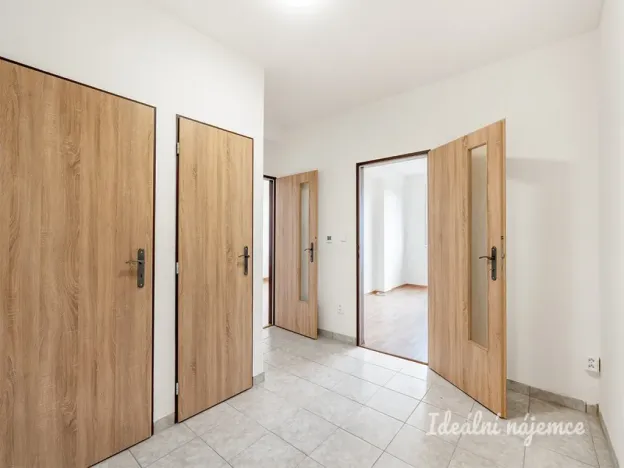 Pronájem bytu 2+kk, Tursko, Nová, 44 m2