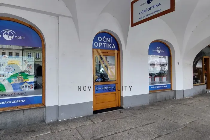 Pronájem bytu 2+kk, Domažlice, náměstí Míru, 69 m2