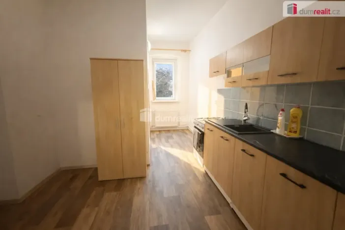 Pronájem bytu 1+1, Trmice, 32 m2