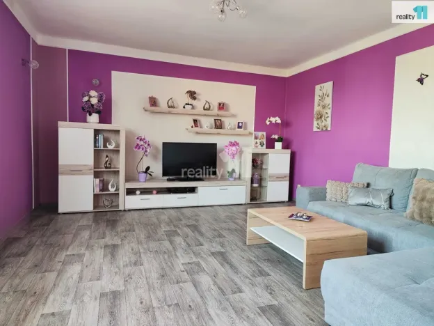 Prodej bytu 5+1, Chlumec nad Cidlinou - Kladruby, 223 m2