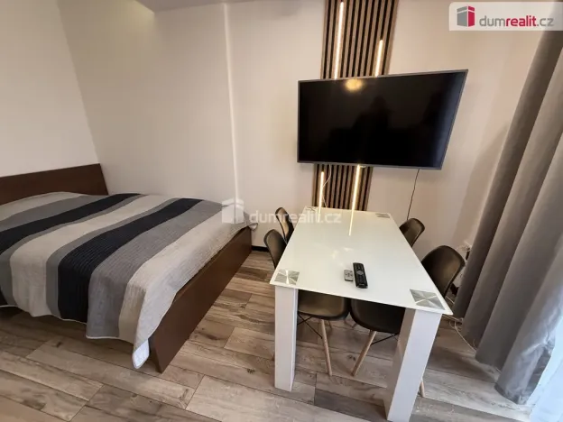 Pronájem bytu 2+kk, Jablonec nad Nisou, Lesní stezka, 52 m2