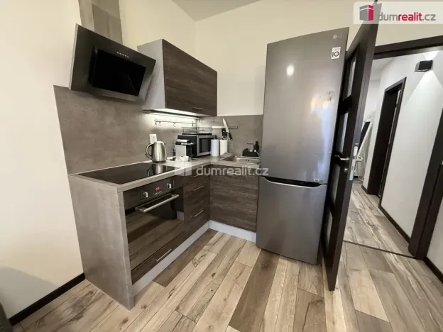 Pronájem bytu 2+kk, Jablonec nad Nisou, Lesní stezka, 52 m2