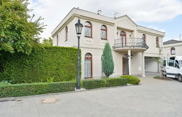 Pronájem vily, Praha - Nebušice, Nebušická, 243 m2