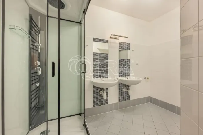 Prodej bytu 2+kk, Praha - Modřany, Semická, 53 m2