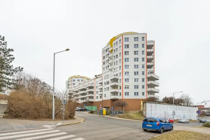 Prodej bytu 2+kk, Praha - Modřany, Semická, 53 m2
